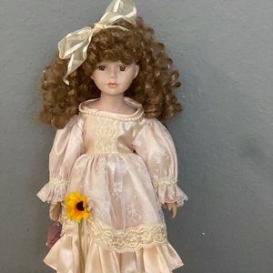 Vintage Ashley Belle porcelain doll, 17” tall